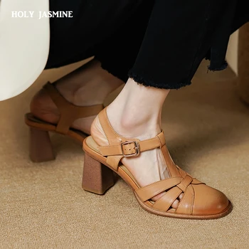 2022 Verão de Mulheres Novos Sapatos da Moda Dedo do pé Quadrado Chunky Calcanhar Mulheres Sandálias de Couro Rachado Sólido Cunhas Casual Romano Sapatos para Mulheres