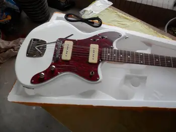 fábrica personalizados de alta qualidade de imagem real branco Jaguar guitarra elétrica 9yue23