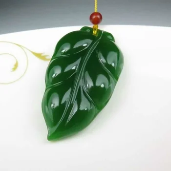 Jasper Folha Pingente de Colar de Jade Esculpida Amuleto Jadeite Chinês Charme Homens Presentes para a Moda Verde Mulheres de Jóias Mão Naturais